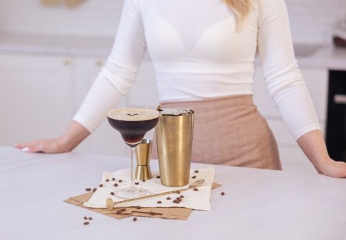 Espresso Martini – viralni koktajl za Valentinovo