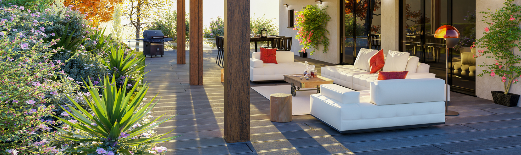 Vrtne garniture: Kako združiti udobje in praktičnost na domačem vrtu