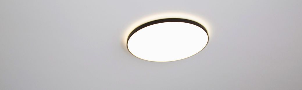 LED panel – sodobna rešitev za enakomerno in varčno osvetlitev doma