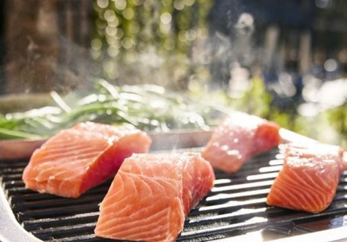 Najboljši električni žar: kako izbrati pravega za balkon, teraso in vrt