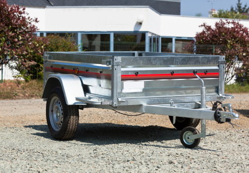 Zakaj je nakup avtomobilske prikolice dobra naložba?  