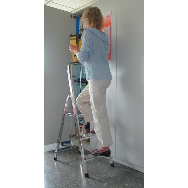 PROSTOSTOJEČA LESTEV KRAUSE CORDA 3 STOPNIČNA 1.2M - DELOVNA VIŠINA 2.6M