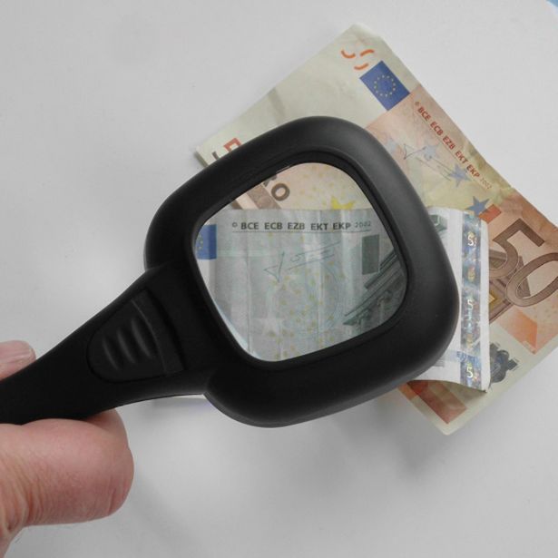 ROČNA LUPA CONMETALL LED/UV