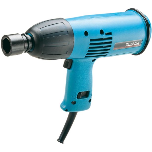 UDARNI VIJAČNIK MAKITA 6905H