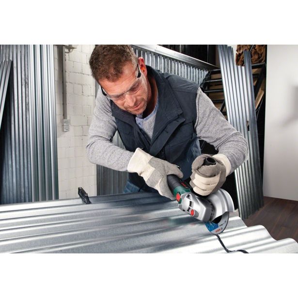 AKUMULAT. KOTNI BRUSILNIK BOSCH ADVANCEDGRIND 18