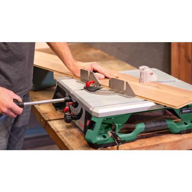 KROŽNA NAMIZNA ŽAGA BOSCH DIY ADVANCEDTABLECUT 52 550 W