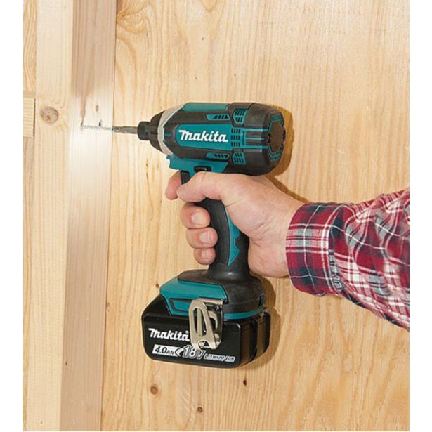 AKUMULATORSKI UDARNI VIJAČNIK MAKITA DTD152Z