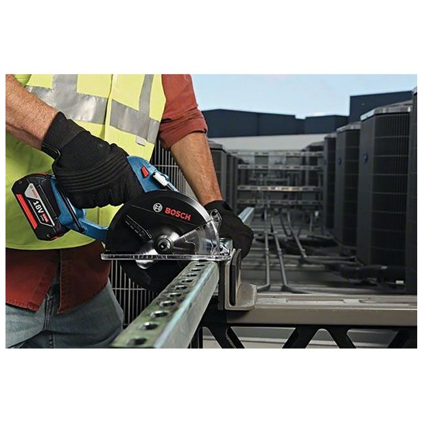 AKUMULATORSKA KROŽNA ŽAGA BOSCH GKM 18 V-LI PROFESSIONAL