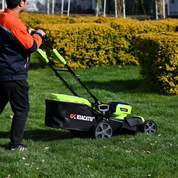 AKUMULATORSKA KOSILNICA KIACATU 40V 46CM Z 4AH BATERIJO IN POLNILNIKOM SAMOHODNA