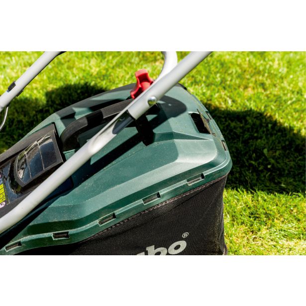 MATEBO AKUMULATORSKA KOSILNICA'