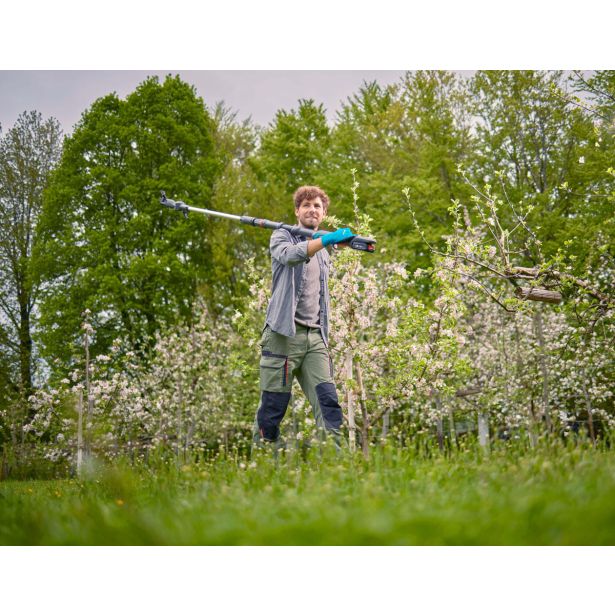 TELESKOPSKE AKU. ŠKARJE GARDENA HIGHCUT 360 18V ZA VEJE P4A SET