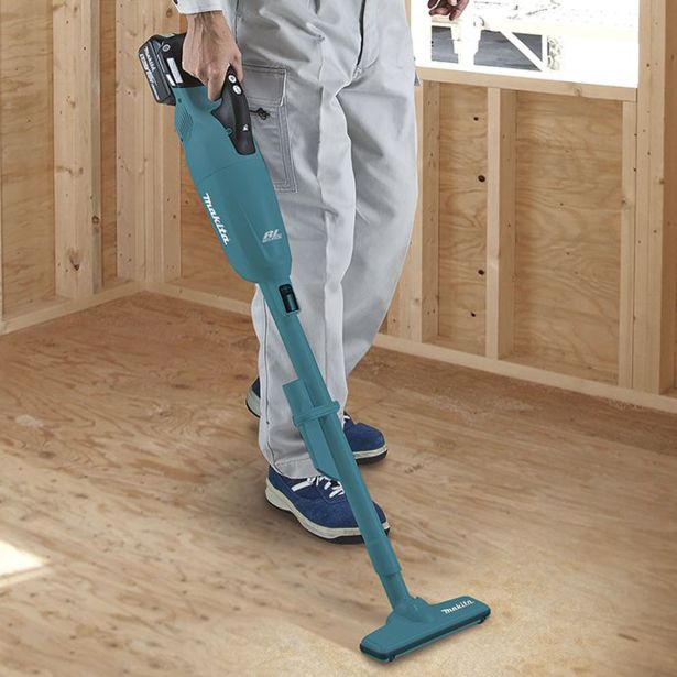 AKUMULATORSKI SESALNIK MAKITA DCL281FZ