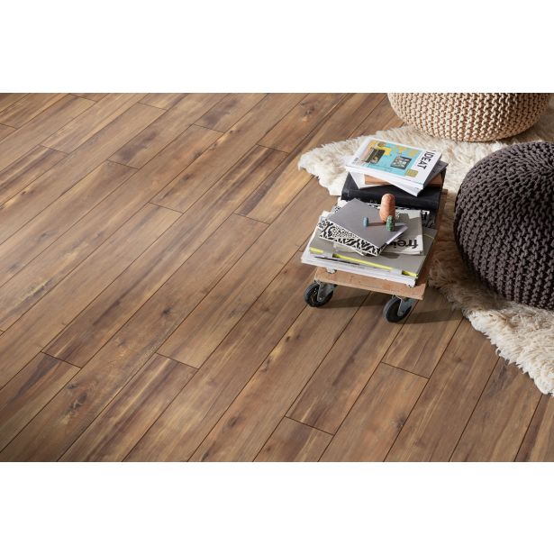 LAMINAT, 10MM, 33. RAZRED KRONOTEX AMAZONE CARISMA D 80102