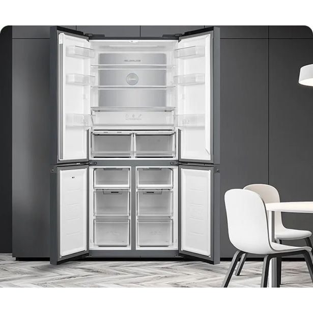 AMERIŠKI HLADILNIK TESLA RF5100FMB