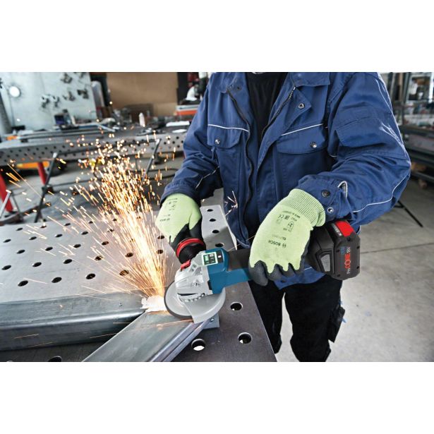 ZAČETNI KOMPLET BOSCH 2 X PROCORE18V 8.0AH + 1 X GAL 1880 CV