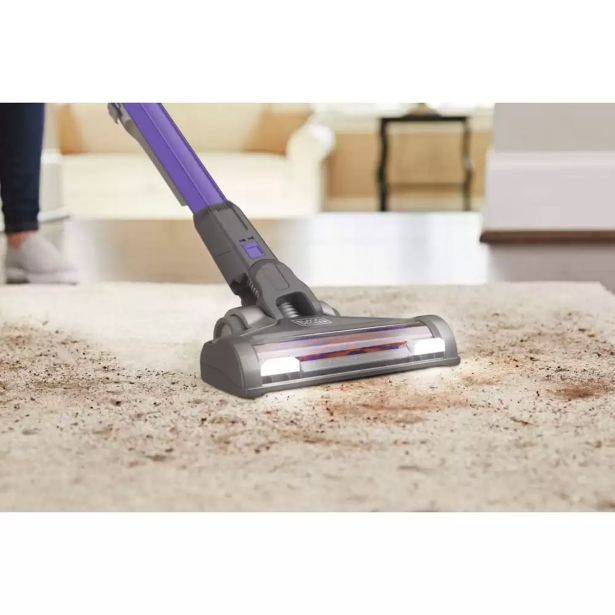 POKONČNI SESALNIK BLACK & DECKER BDPSE1815P