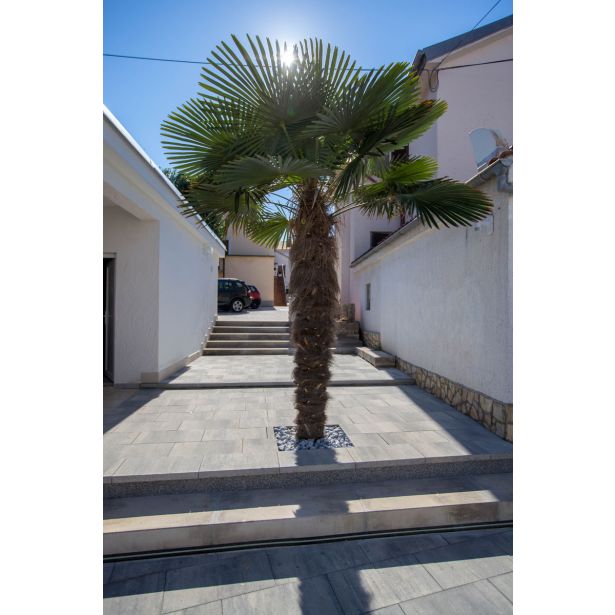 BETONSKA PLOŠČA SEMMELROCK ASTI COLORI PLOŠČA 60/30/5 CM, GRAFITNO BELA