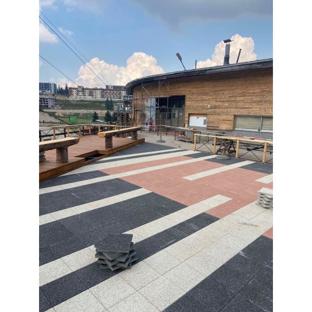 BETONSKA PLOŠČA SEMMELROCK PASTELLA PLOŠČA 40/40/3.8 CM. SVETLO SIVA