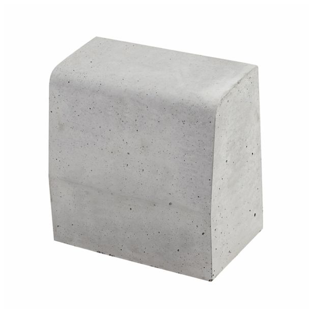 BETONSKI ROBNIK KOGRAD CESTNI 15X25X25 LITI