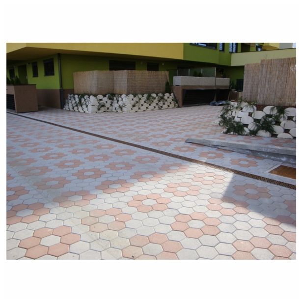 BETONSKI TLAKOVEC OBLAK GROUP ŠESTKOTNIK FI 20 RDEČ