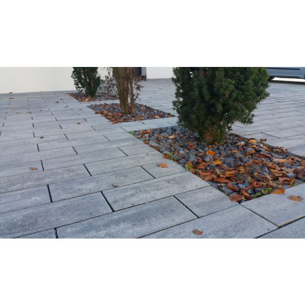 BETONSKI TLAKOVEC OBLAK GROUP FERRARA MIX 16 TONALIT BEL, ČRN