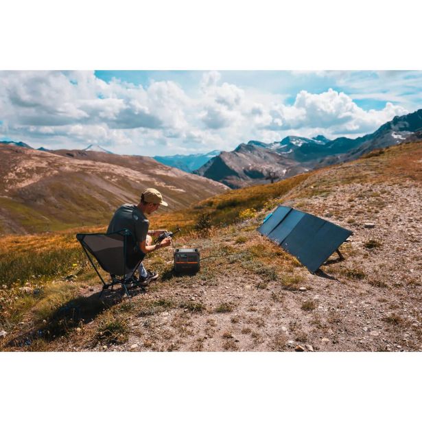 BLUETTI AC200PL PRENOSNA POLNILNA POSTAJA / 2400W 2304WH