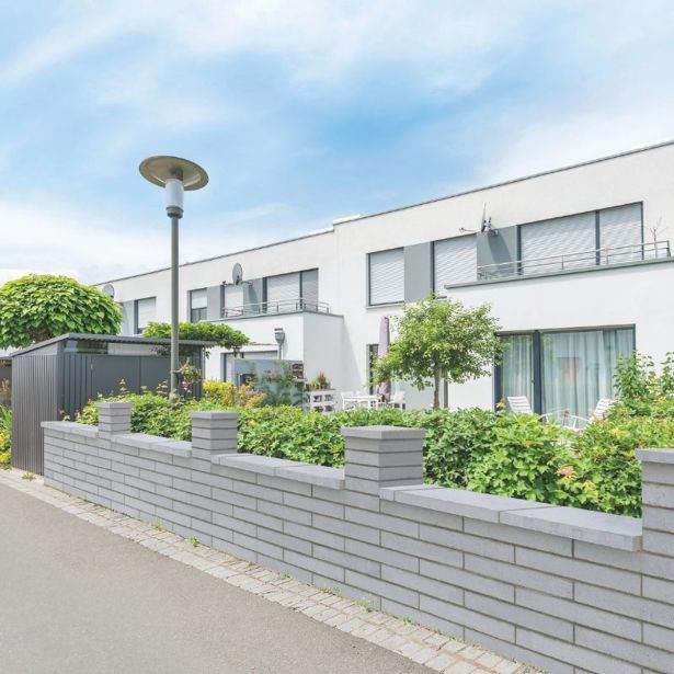 BETONSKI IZDELEK SEMMELROCK BRADSTONE LIAS OGRAJA 78/35/4 CM, PEPELNO SIVA