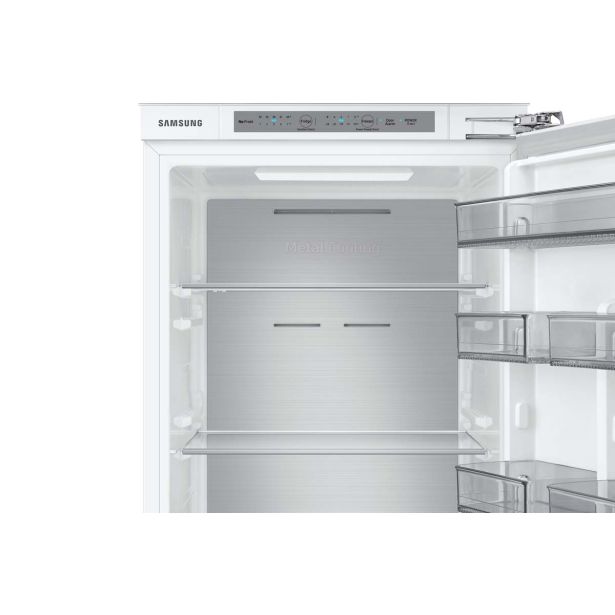HLADILNIK IN ZAMRZOVALNIK SAMSUNG BRB26713EWW/EF