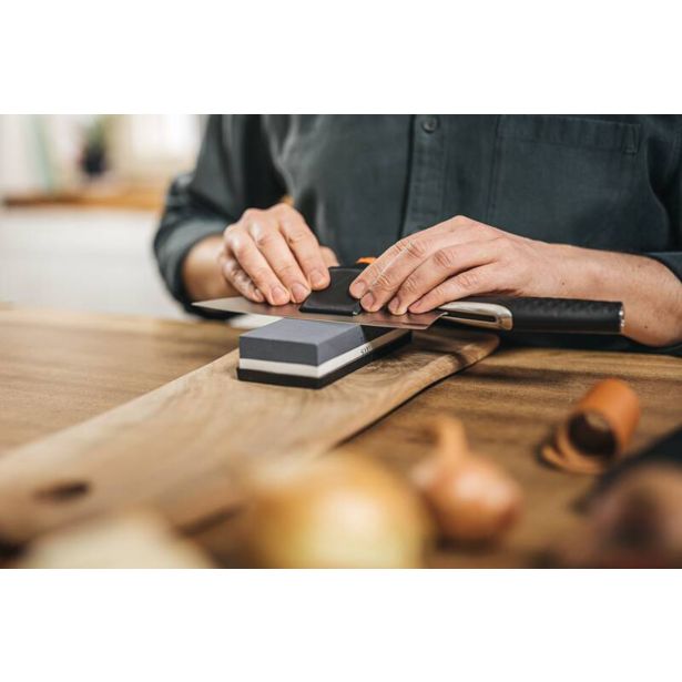 PRIPOMOČEK ZA NOŽE FISKARS BRUS ZA NOŽE PREMIUM WHETSTONE