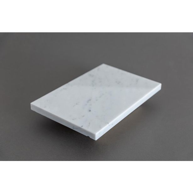 KAMNITA OKENSKA POLICA MARMOR CARRARA 65X25X2 CM