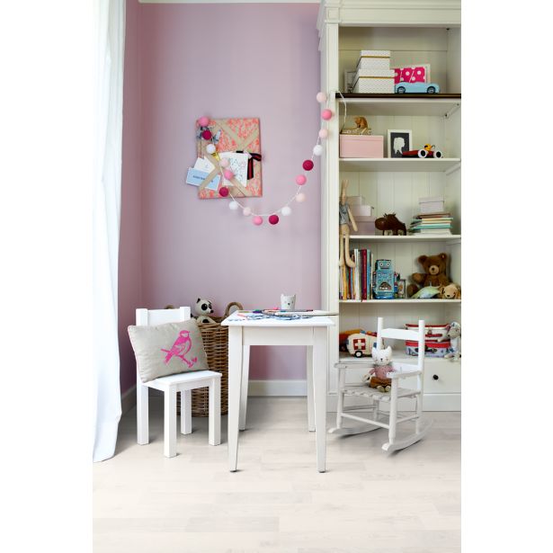 LAMINAT, 7MM, 31. RAZRED EGGER HOME CLASSIC BELI ASCONA EHL151