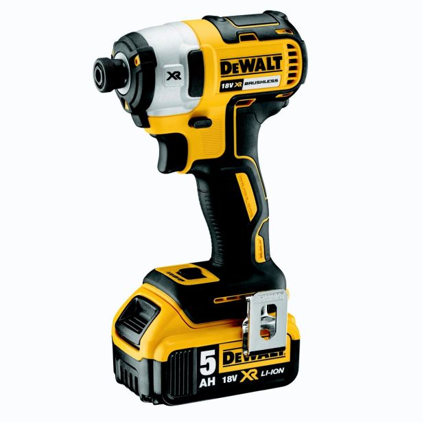 AKUMULATORSKI UDARNI VIJAČNIK DEWALT DCF887P2