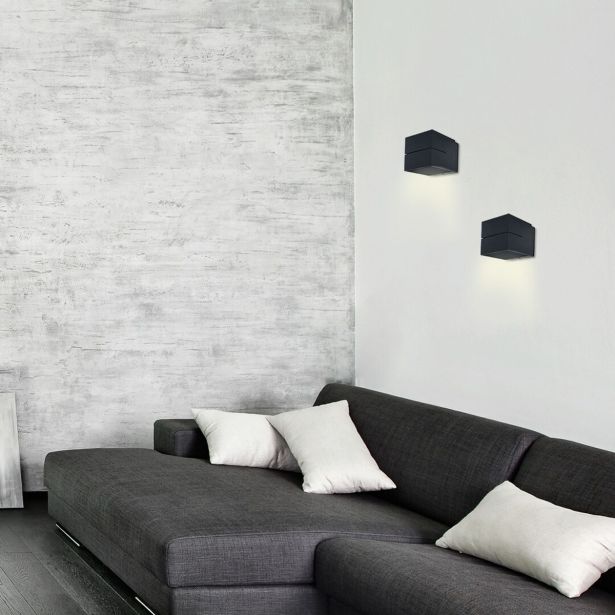 DEKORAT. STENSKA SVETILKA RABALUX KAUNAS 1XG9 KOCKA ČRNA