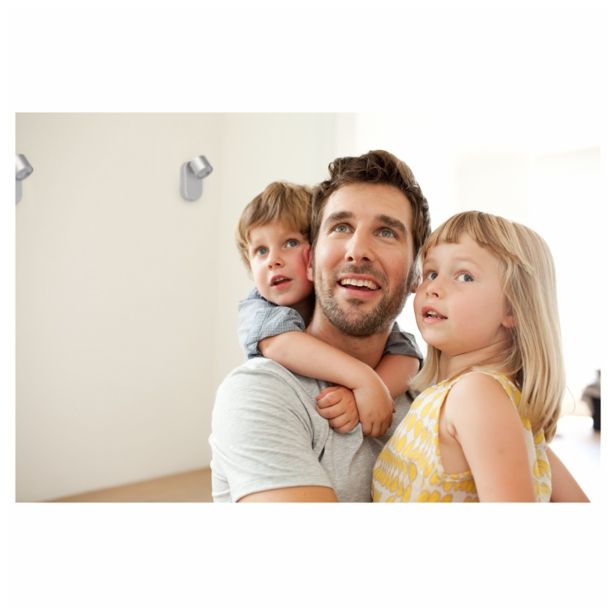 DEKORATIVNI LED REFLEKTOR PHILIPS STAR 1X3W LED 56240/48/16 ALUMINIJ