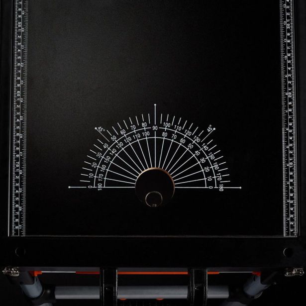 DELOVNA POSTAJA VONHAUS DELOVNA POSTAJA VEČNAMENSKA