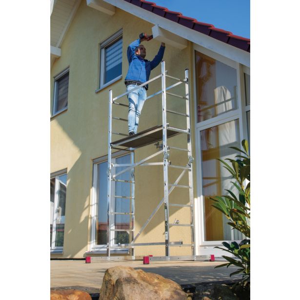 ALUMINJASTI ODER KRAUSE CORDA PODEST 1.5X0X56M DELOVNA VIŠINA 4 M