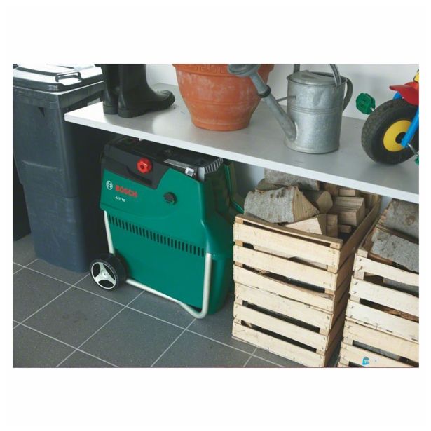 DROBILNIK ZA VEJE BOSCH AXT 25 TC EU