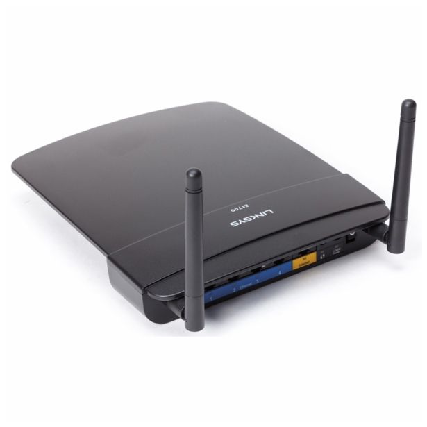 MREŽNI USMERNIK - ROUTER LINKSYS E1700