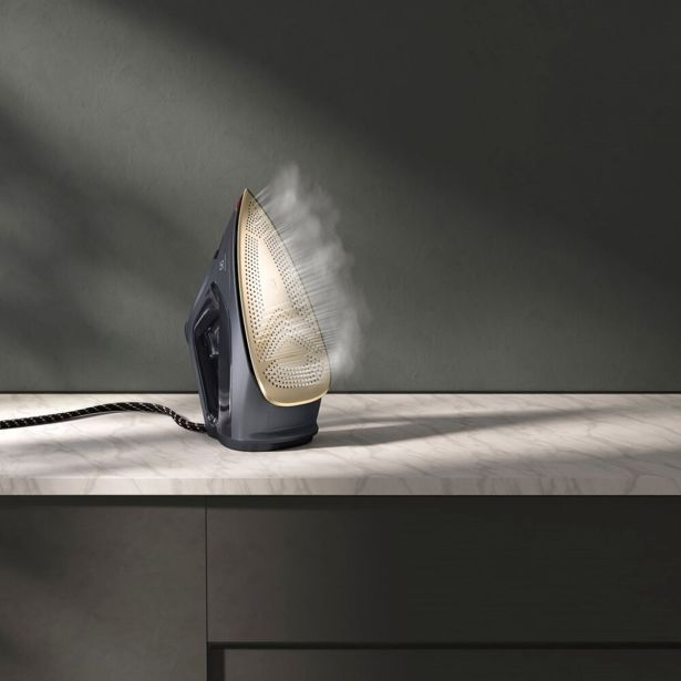 PARNI LIKALNIK ELECTROLUX E8SI1-8EGM