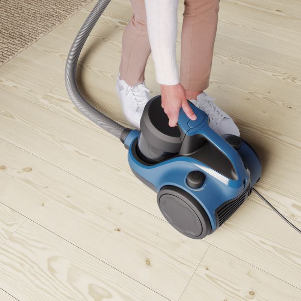 ELECTROLUX ECC21-4SB SESALNIK BREZ VREČKE