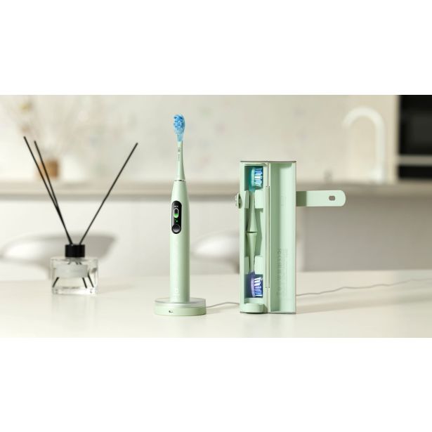 ELEKTRIČNA ZOBNA ŠČETKA OCLEAN X ULTRA SET GREEN, SONIČNI MOTOR