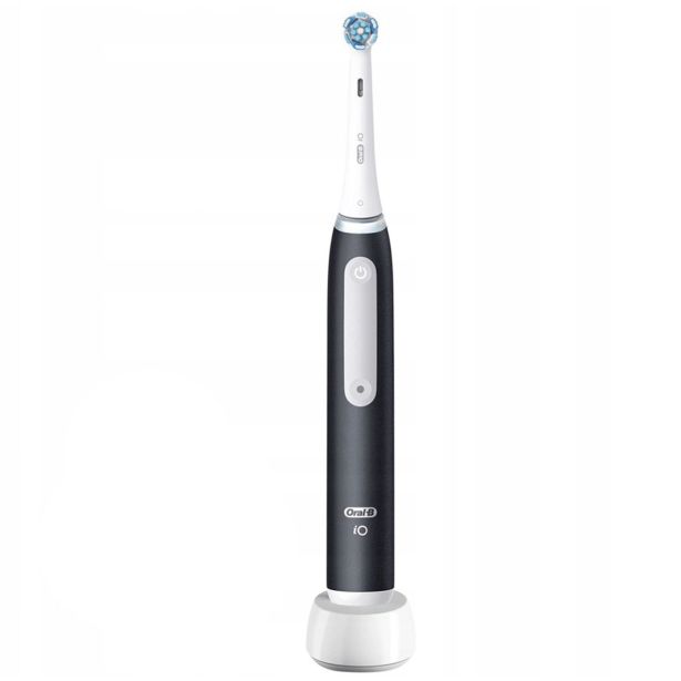 ELEKTRIČNA ZOBNA ŠČETKA ORAL-B IO3 ČRNA