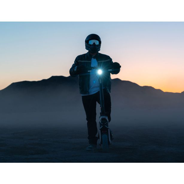 ELEKTRIČNI SKIRO SEGWAY GT3 E SUPERSCOOTER