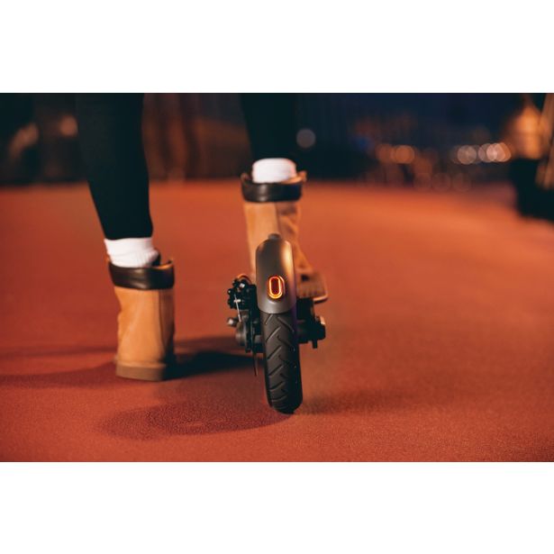 ELEKTRIČNI SKIRO XIAOMI M365 PRO ČRN