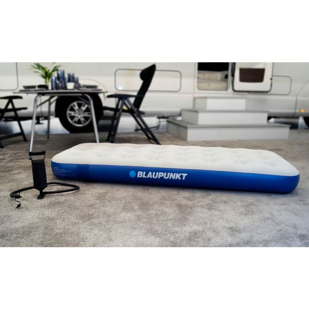 NAPIHLJIVA BLAZINA BLAUPUNKT Z ROČNO TLAČILKO IM210