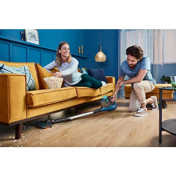 POKONČNI SESALNIK PHILIPS FC6719/01 SPEEDPRO AQUA