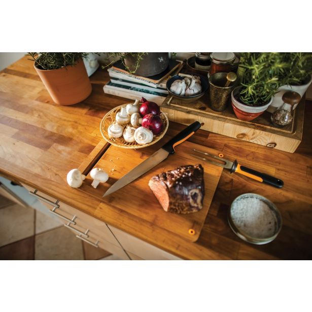 KUHINJSKI NOŽ FISKARS ZA MESO 21 CM FUNCTIONAL FORM