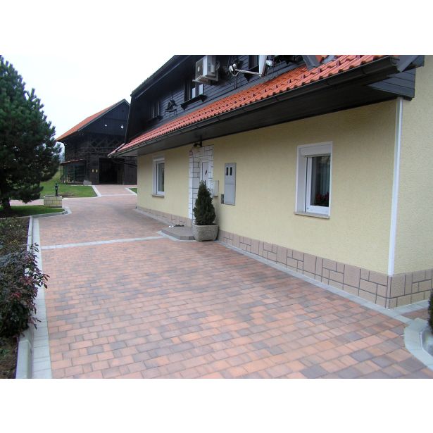 BETONSKI TLAKOVEC ZOBEC FORMA MIX ORANŽNO - RJAVA