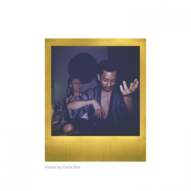 FILM POLAROID ITYPE GOLDEN MOM. 2 PAK.