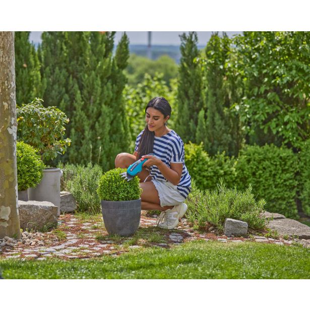 GARDENA SET CLASSICCUT LI + DRŽALO + KOLESA